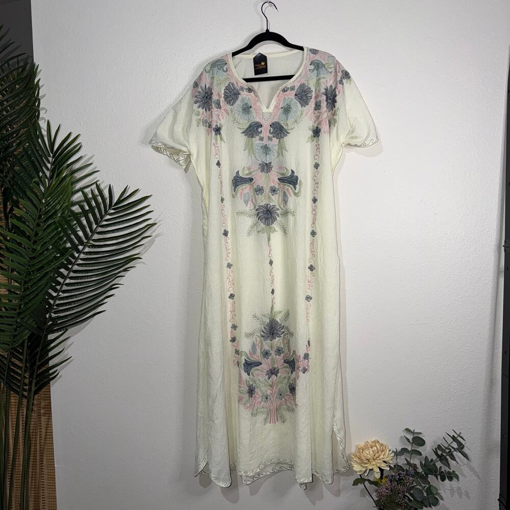 Naram Pashmina Embroidered Kaftan Maxi Dress Cream Floral Boho cashmere